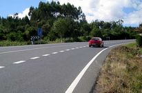 La calzada est� aparentemente en buen estado, pero el drenaje es insuficiente.