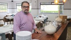 Rivera Otero, en el local, listo para encontrarse con clientes que ya son amigos