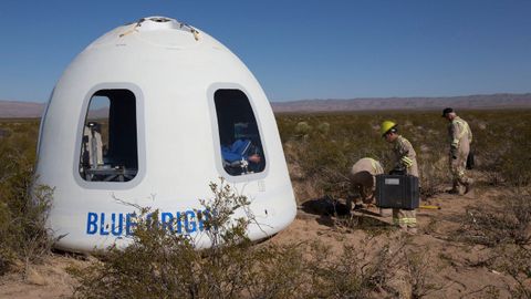 Cpsula del New Shepard despus del aterrizaje en un viaje de prueba realizado en diciembre de 2017.