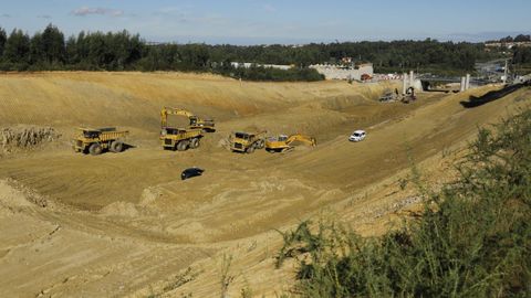Imagen de las obras en el 2022, pocos meses antes de que fuesen paralizadas por el TSXG.