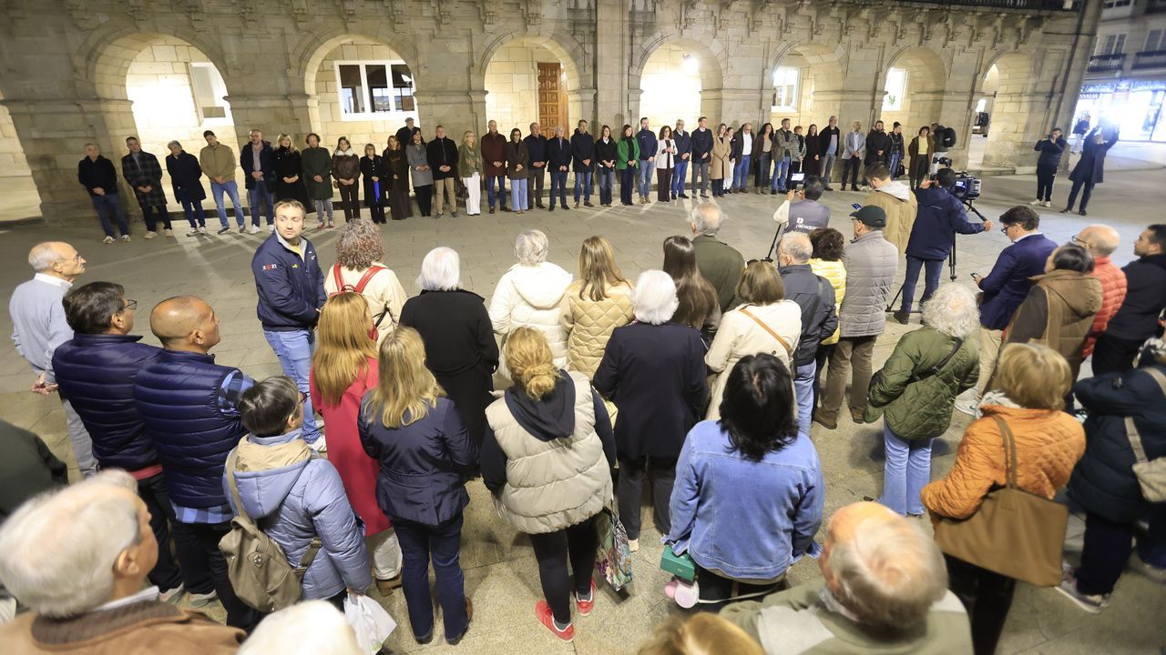 Minuto de silencio en Lugo por las víctimas del accidente de tren en Toledo