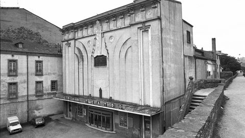 El emblemático edificio de Lugo era de aires racionalistas y se derribó hace un cuarto de siglo