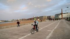 El paseo de Poniente en Gij�n