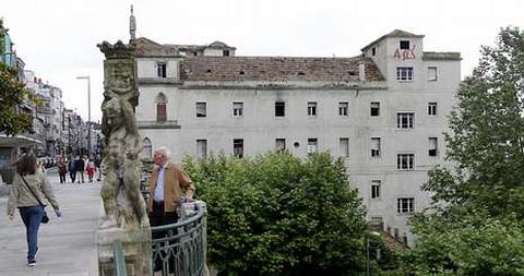 El asilo de las Hermanitas de los Ancianos Desamparados, en Pi y Margall, 2, fue comprado por Karpin por 8,5 millones.