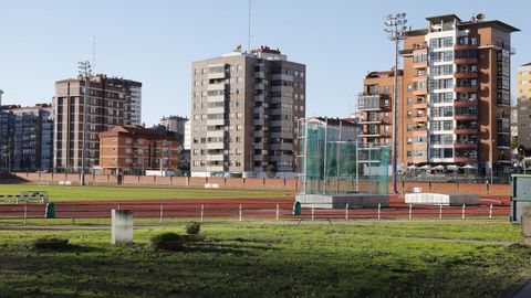 Pistas de Bala�dos. Otra muestra de material de los ej�rcitos y su personal se expondr� junto al estadio de f�tbol