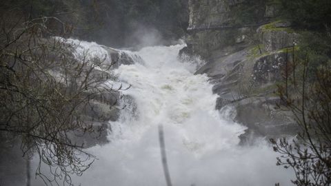 Fervenza de Segade, en Caldas