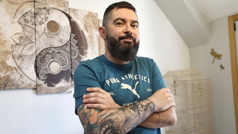 Miguel Gonz&aacute;lez, enfermo de hemofilia.