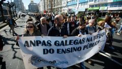 Manifestación polo ensino convocada por la Plataforma Galega en Defensa do Ensino Público na Coruña