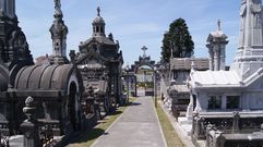 Cementerio de La Carriona, en Avil�s