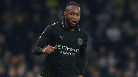 Antoine Semenyo, nuevo jugador del Manchester City, es el fichaje m�s caro del mercado de invierno de este a�o.