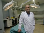 <span lang= gl >O doutor Jes�s Caram�s � membro da Unidade de Fisuras Labio-Palatinas do Chuac. </span>
