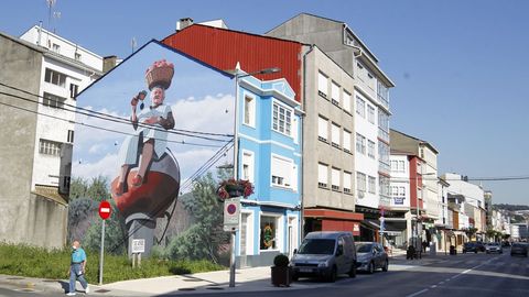 Lady Falc�n, Carmen da Depuradora, de Yoseba MP, en la avenida de Galicia