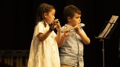 El fin de curso de la <span lang= gl >Escola Municipal de M�sica de Cee</span>, en im�genes