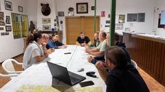 Encuentro del PSOE de Lal�n con la Sociedade de Caza e Pesca.