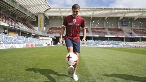 Berrocal milit� durante tres temporadas en el Pontevedra y decidi� asentarse en la ciudad del L�rez