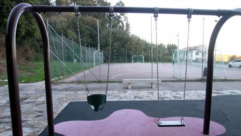 As� est� el entorno de las pistas polideportivas de A Canteira