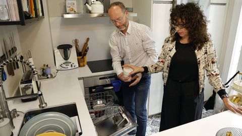 Miguel y Rosa, pareja gallega que se define como equipo desde el inicio de su relaci�n, en el 2000. 