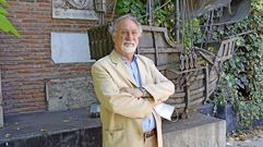 Jes�s Varela es catedr�tico de Historia de Am�rica.