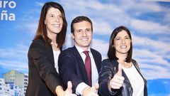 Pablo Casado durante la presentaci�n de las candidatas a la Presidencia de Cantabria, Ruth Beitia (izquierda), y a la Alcald�a de Santander, Gema Igual 