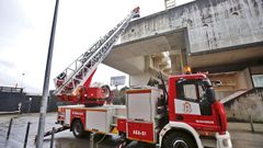 Los Bombeiros, en una intervenci�n del pasado diciembre en Pasar�n