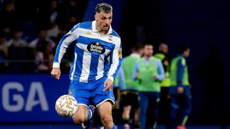 Ximo Navarro, durante un partido con el D�por en la presente temporada.