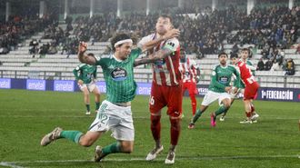 El luso Martim Tavares, jugador del Racing de Ferrol