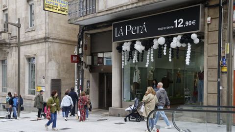 Nueva tienda de moda femenina La Pera, en la r�a Concordia de Ourense