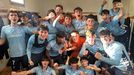 Los juveniles del Celta celebran la victoria lograda ante el Oviedo en El Requex�n en la ma�ana de este domingo (1-3).