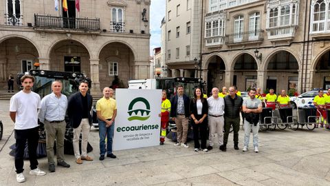 Presentaci�n de la nueva adjudicataria ayer en la Praza Maior.