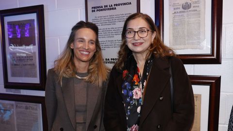 De izquierda a derecha, Carmen Arias, directora de la Fundación Barrié; y Carmen Lence, presidenta del grupo Lence