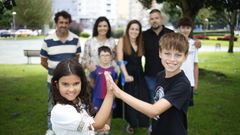Adriana, que tiene fenilcetonuria, y Lois, que es el �nico espa�ol con tirosinemia tipo 3,�son pacientes de enfermedades metab�licas raras.