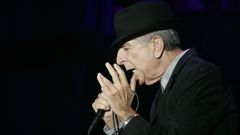 Leonard Cohen actuando en Ourense en el 2010.