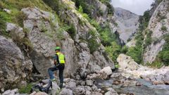 Rescate del cad�ver de un monta�ero en Picos de Europa