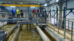 Visita de la presidenta de Acuaes, Mar�a Rosa Cobo, y de los alcaldes de Sanxenxo y Poio, Telmo Mart�n y �ngel Moldes, a la depuradora de Paxari�as