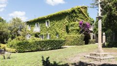 Un pazo del siglo XIX rodeado de naturaleza