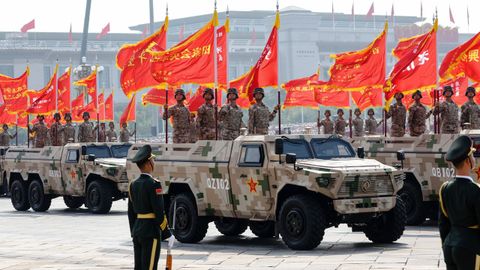 Desfile militar con motivo de la celebraci�n de la victoria de China contra Jap�n en 1945