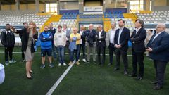 El conselleiro Diego Calvo y Lete Lasa, secretario xeral para o Deporte, visitaron esta mañana las obras del complejo deportivo Elviña I