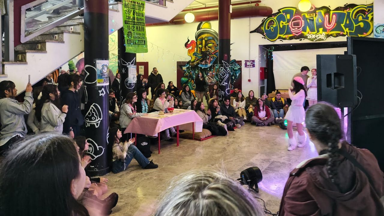 Locura k-pop en A Estrada