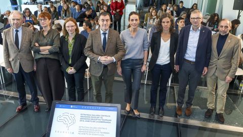 Foto de familia durante la presentaci�n del proyecto EdugalIA el pasado diciembre