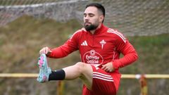 Migue Leal en el entrenamiento del Racing.