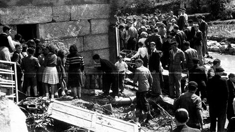 Inundaciones y riada del ro Barbaa a su paso por Ourense en 1945. Murieron 25 personas 