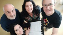 Integrantes do grupo musical Son do Corda