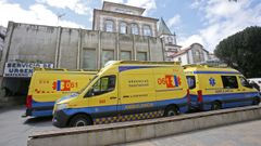 Ambulancias, en el exterior del Hospital Provincial de Pontevedra