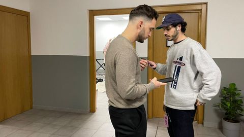 CAMERINO DE C. TANGANA ANTES DE SALIR A TOCAR EN EL CONCIERTO DE A CORUA DEL 26-2-2022