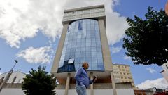 La mayor�a de los pisos ofrecidos en Casa 47 en Lugo est�n ubicados en este edificio
