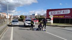 El hombre, vecino de Agra de Barro, tuvo que ser trasladado al hospital