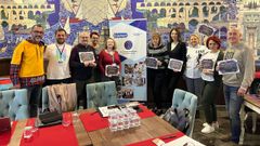 Los docentes participantes en el encuentro de Turqu�a y en la nueva asociaci�n de escuelas europeas de FP. A la derecha, �scar Garc�a, del IES Frei Mart�n Sarmiento