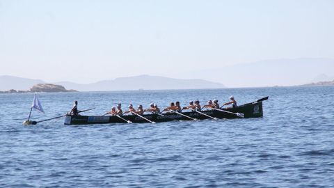 Bandera Femenina Concello de Ribeira. Liga Galega de Traieiras