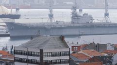 El �Pr�ncipe de Asturias� amarrado en Navantia