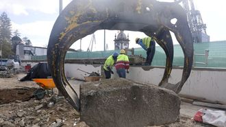 As� avanzan las obras en Ferrol tras los primeros derribos�de la muralla del Arsenal